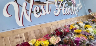 Trader Joe's West Hartford Sign